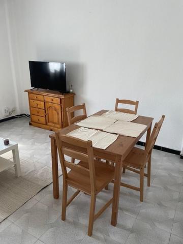 Matrimonio En Vivienda Compartir Recien Reformada Valencia