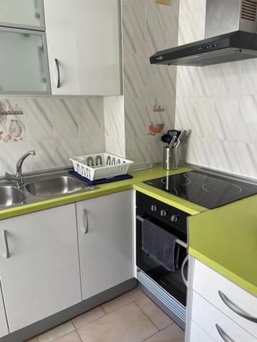 Matrimonio En Vivienda Compartir Recien Reformada * Valencia