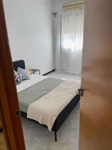 Apartamento Matrimonio En Vivienda Compartir Recien Reformada