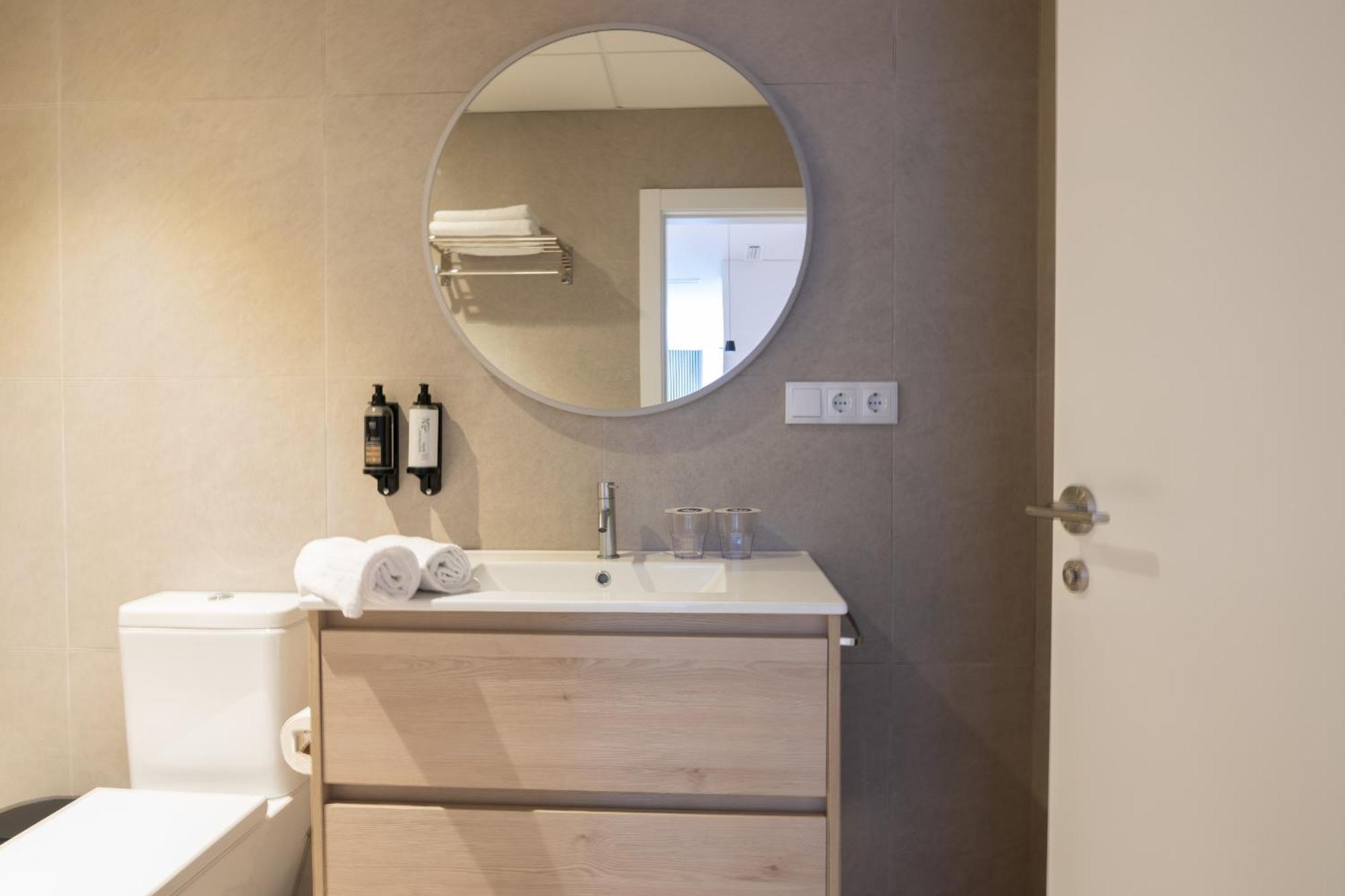 Apartahotel Dorm4you Arena Standar Junior