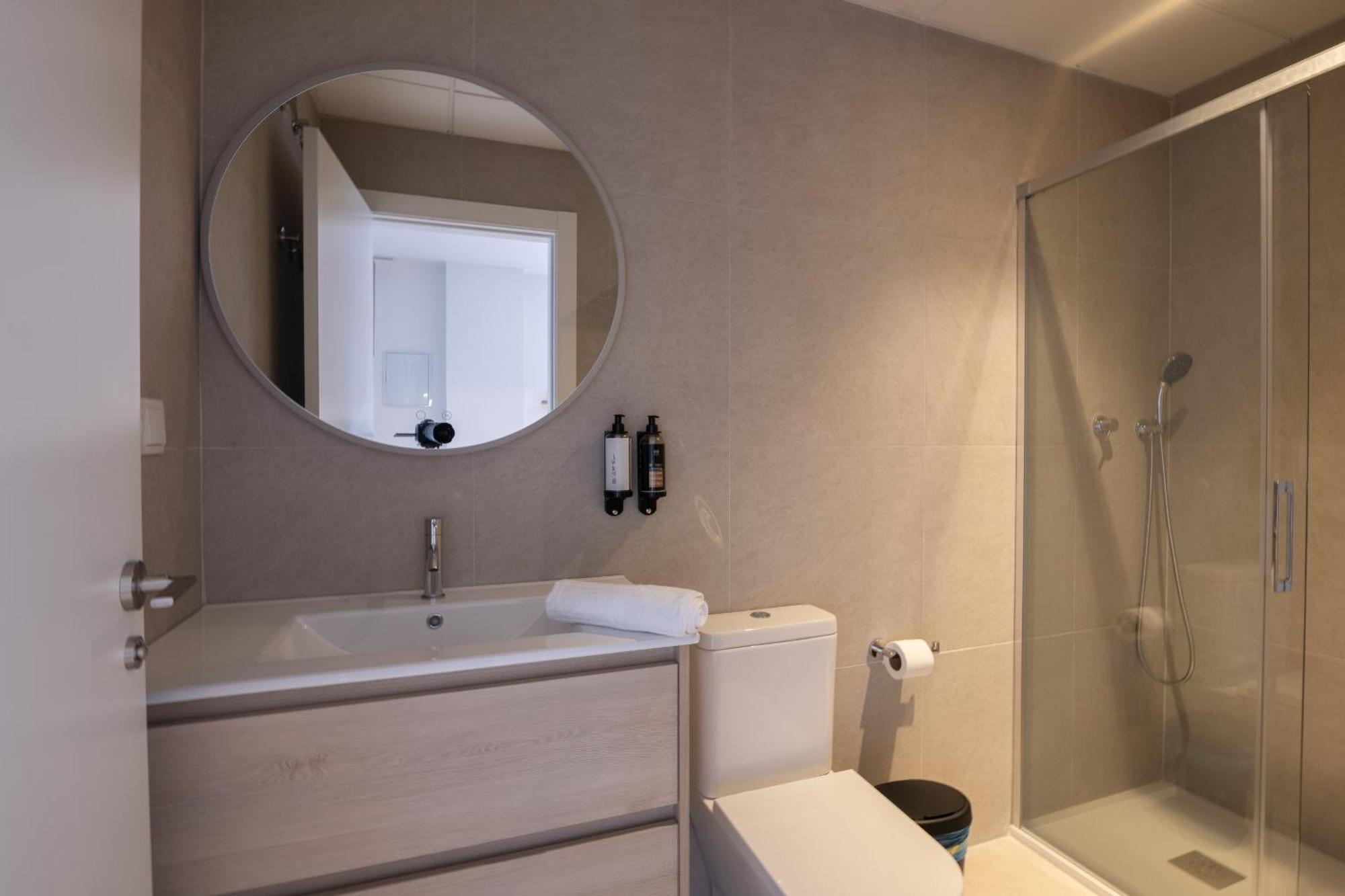 Dorm4you Arena Terraza 04 Apartahotel *