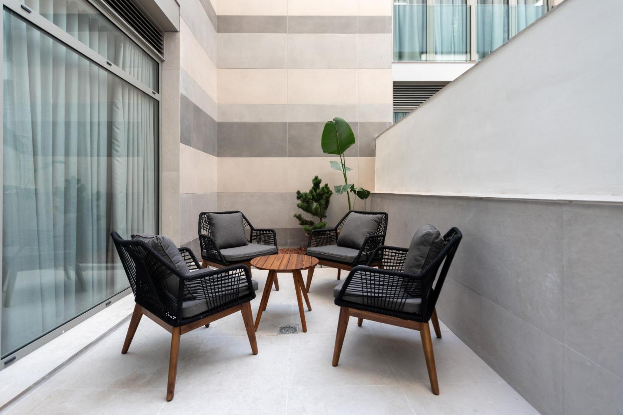 Apartahotel Dorm4you Arena Terraza 04 *