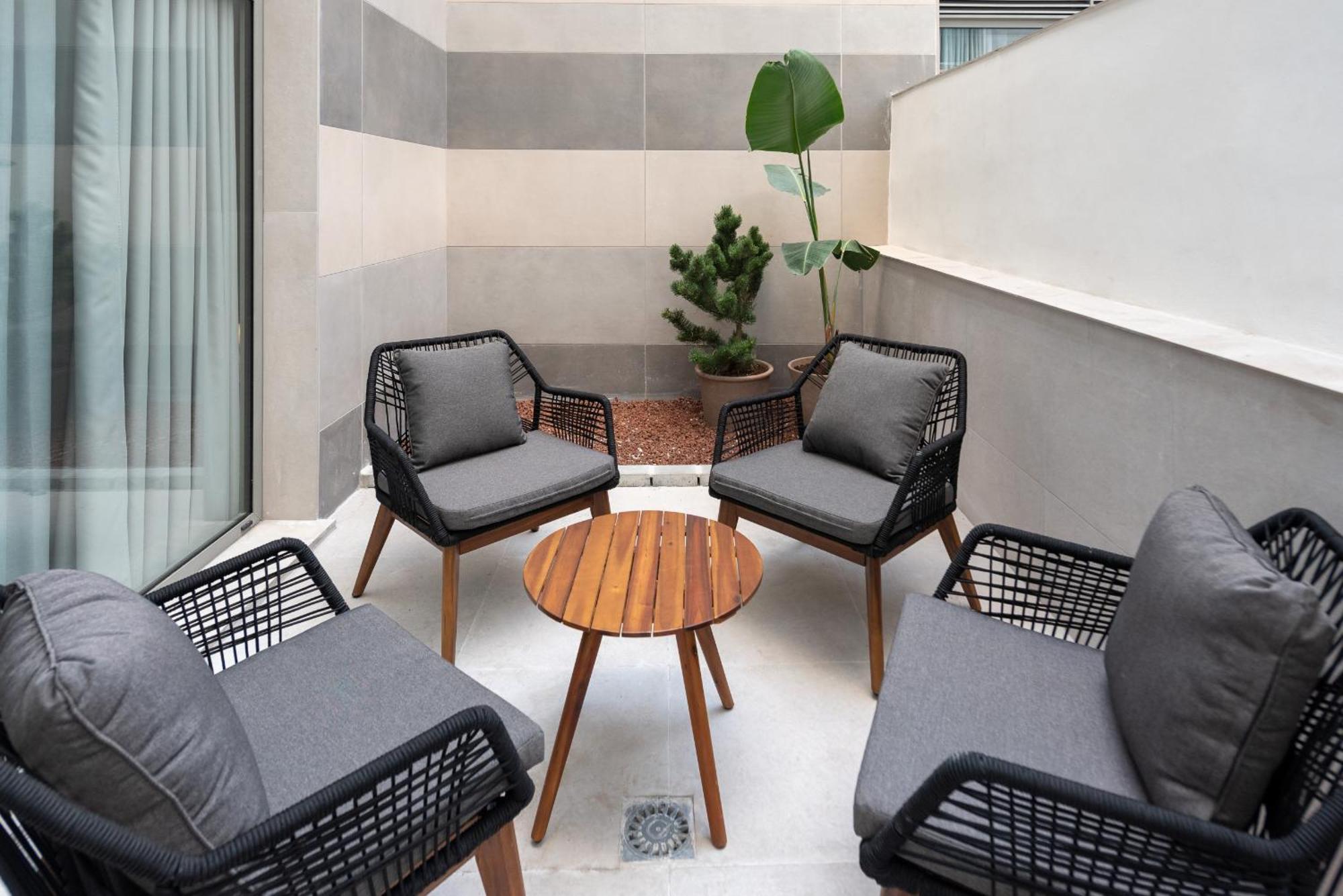 Dorm4you Arena Terraza 04 *
