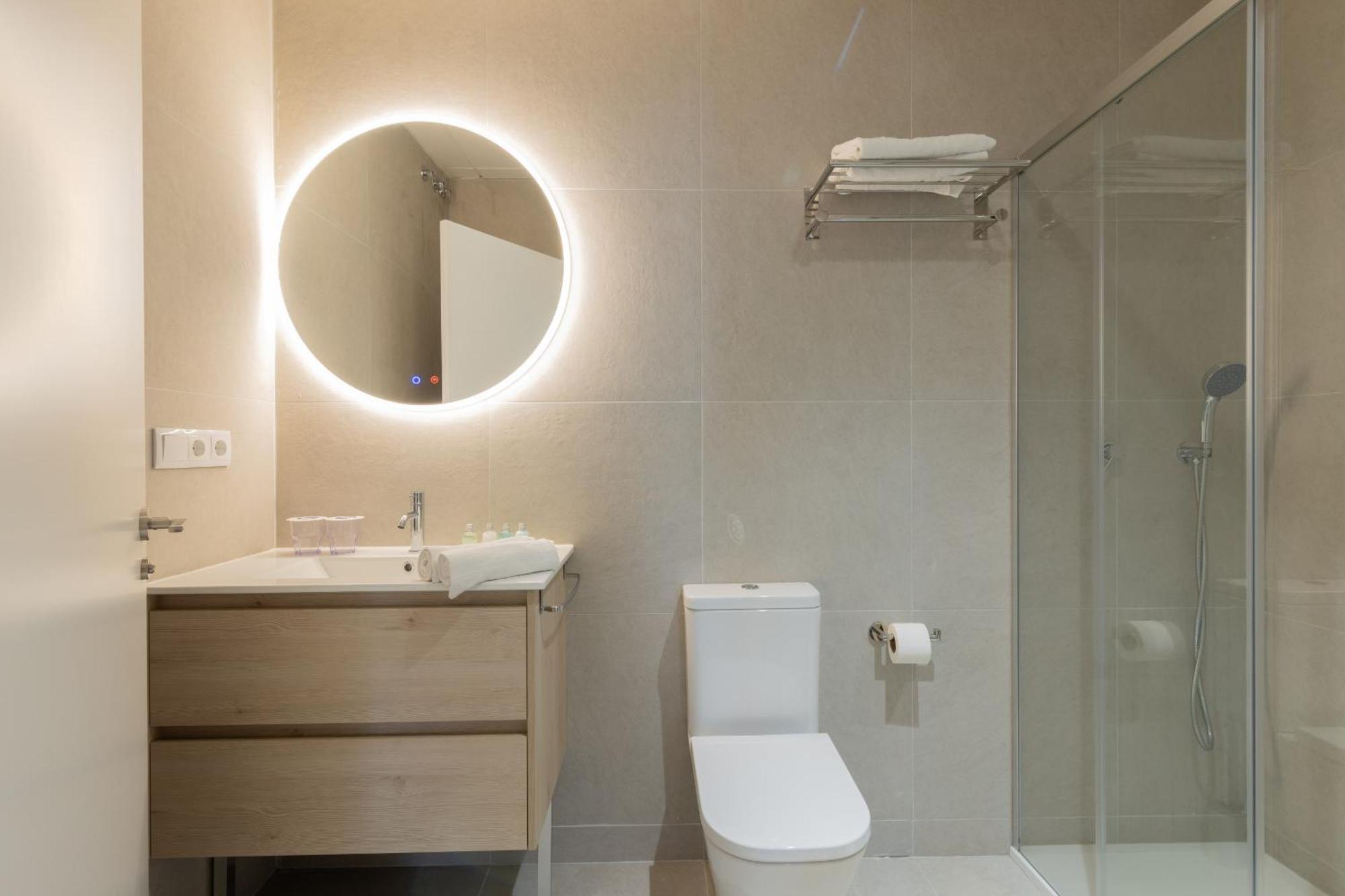 Apartahotel Dorm4you Arena Plaza Valencia