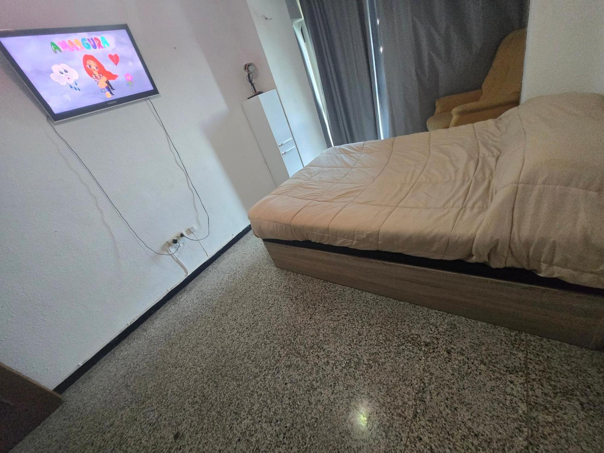 Avenidadelaplata Habitación en casa particular *