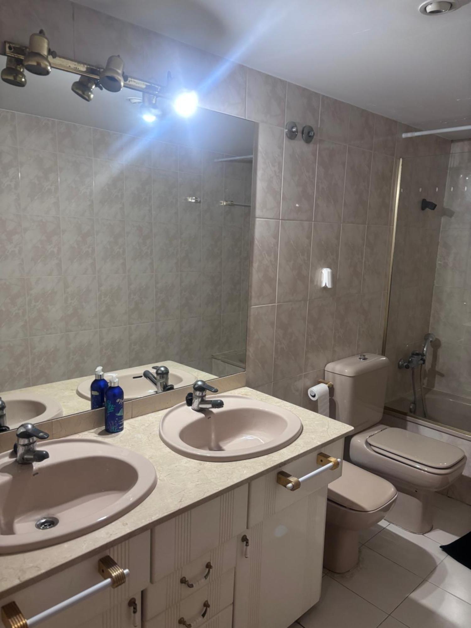 Apartamento En Piso Compartido En
