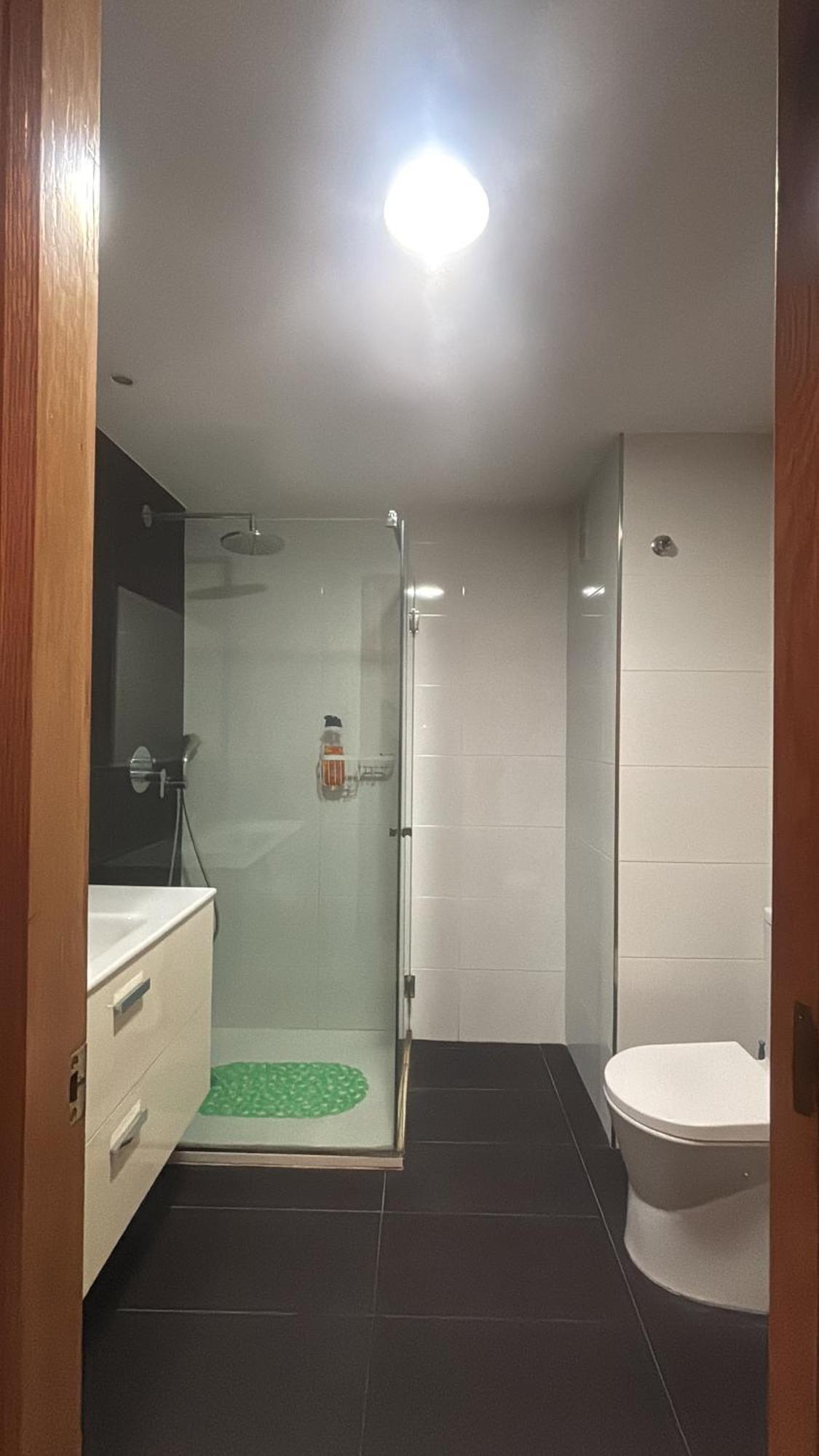 En Piso Compartido En Apartamento