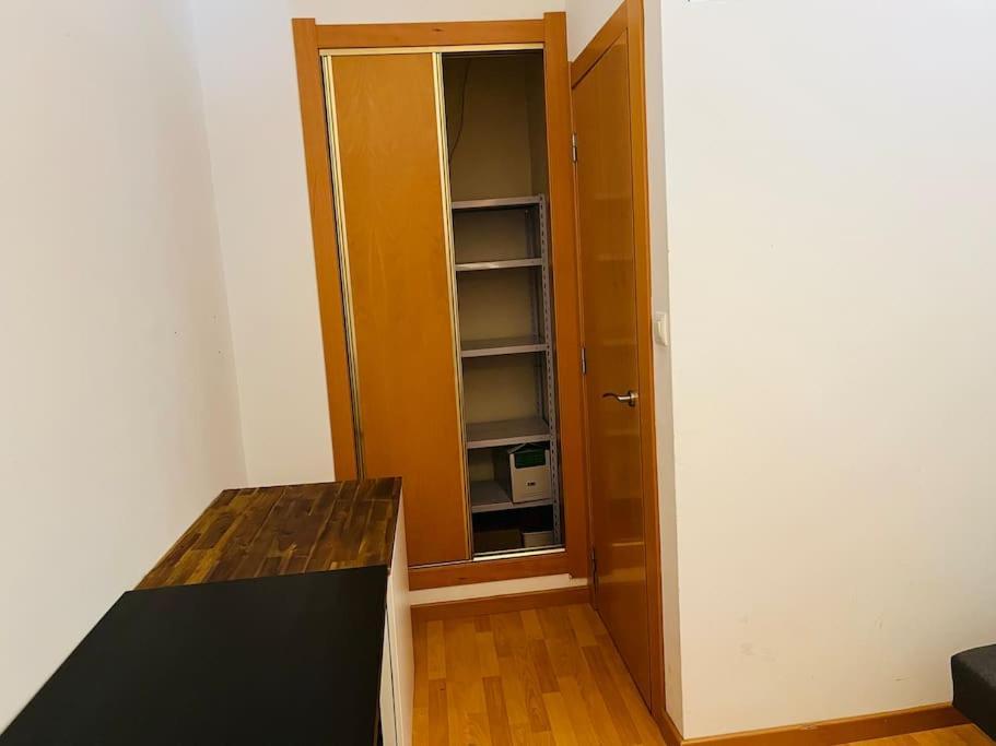 Location Center Has An Independent Courtyard Apartamento Valencia
