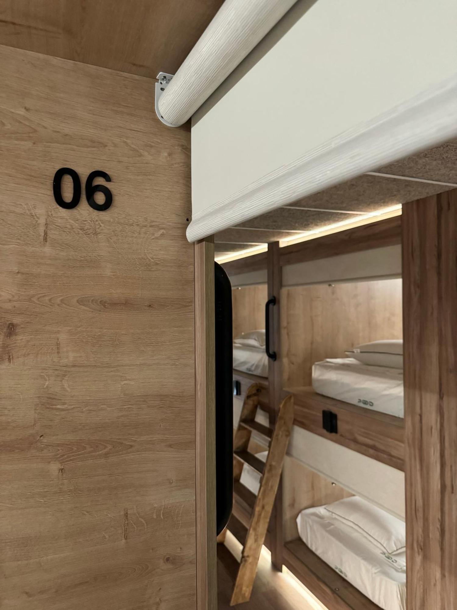 Hostel The Pod Village *