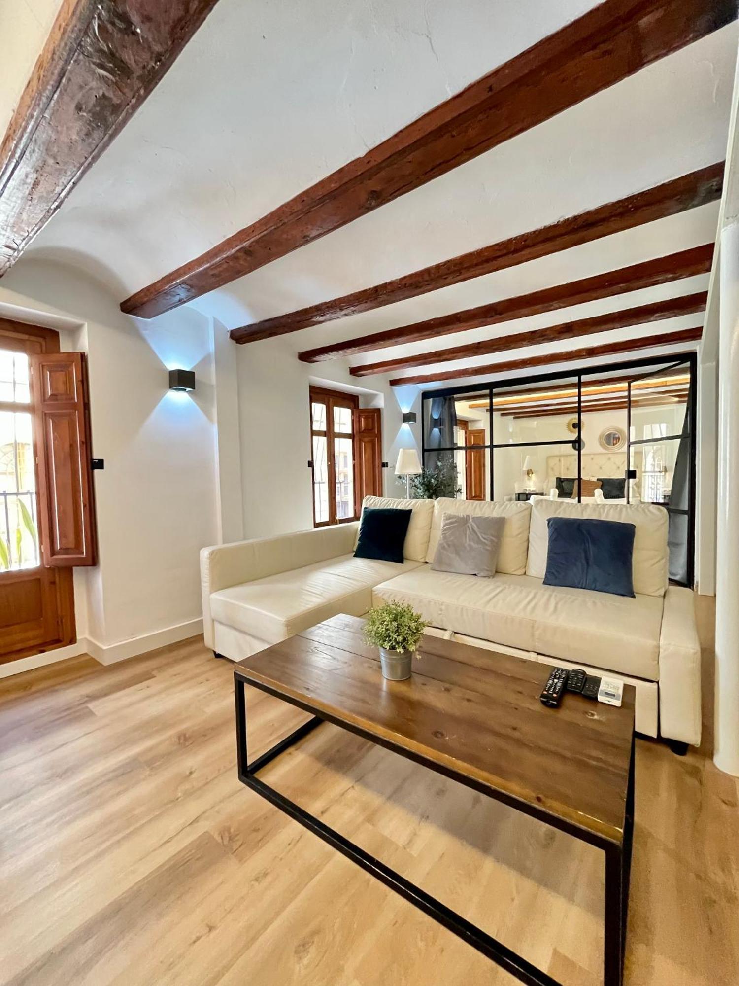 Werentvlc Encantador Loft Casco Antiguo