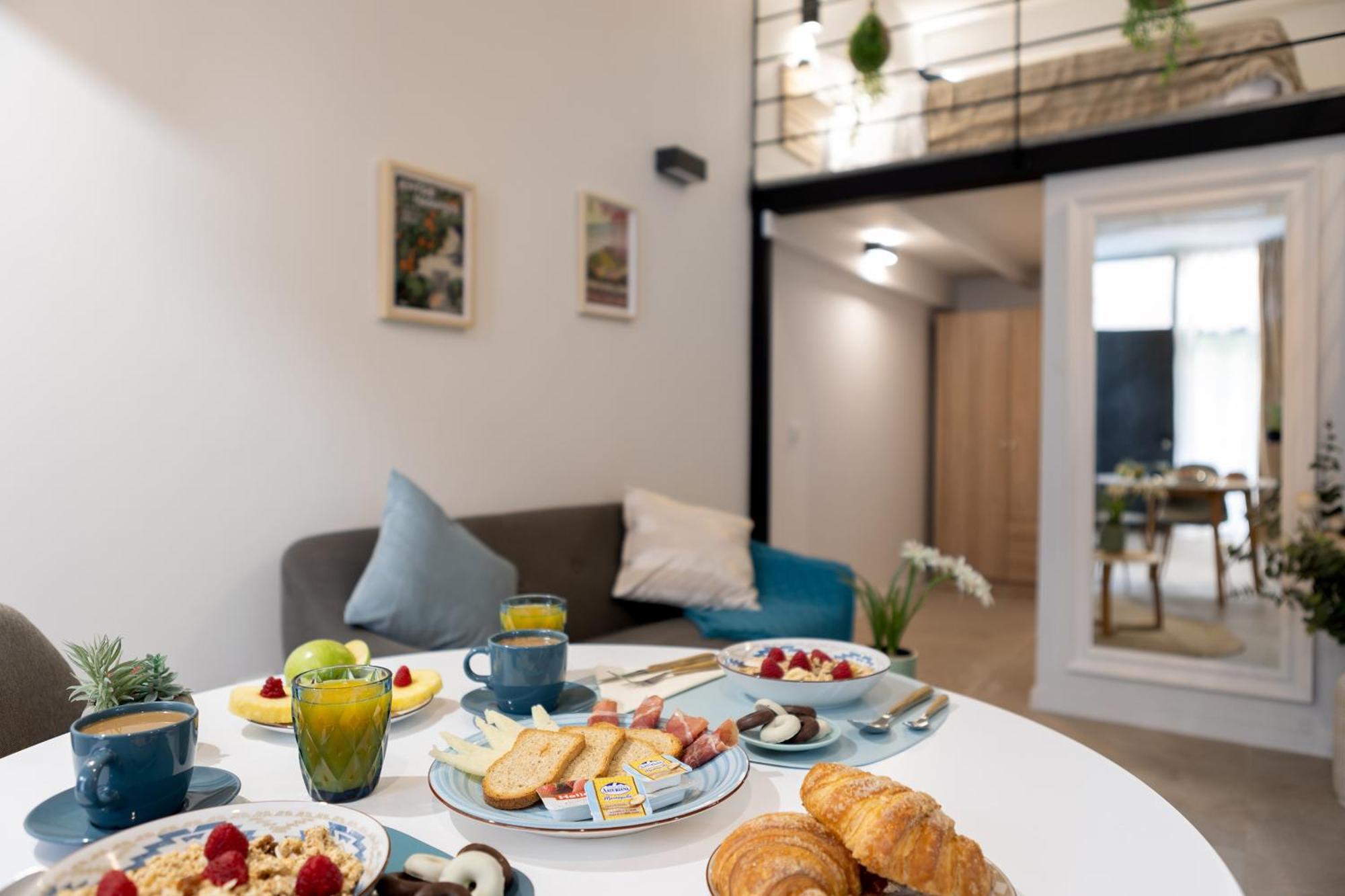 Apartamento Rm1 - Loft Comodos Estudios Duplex Cerca A La Avenida Del Puerto