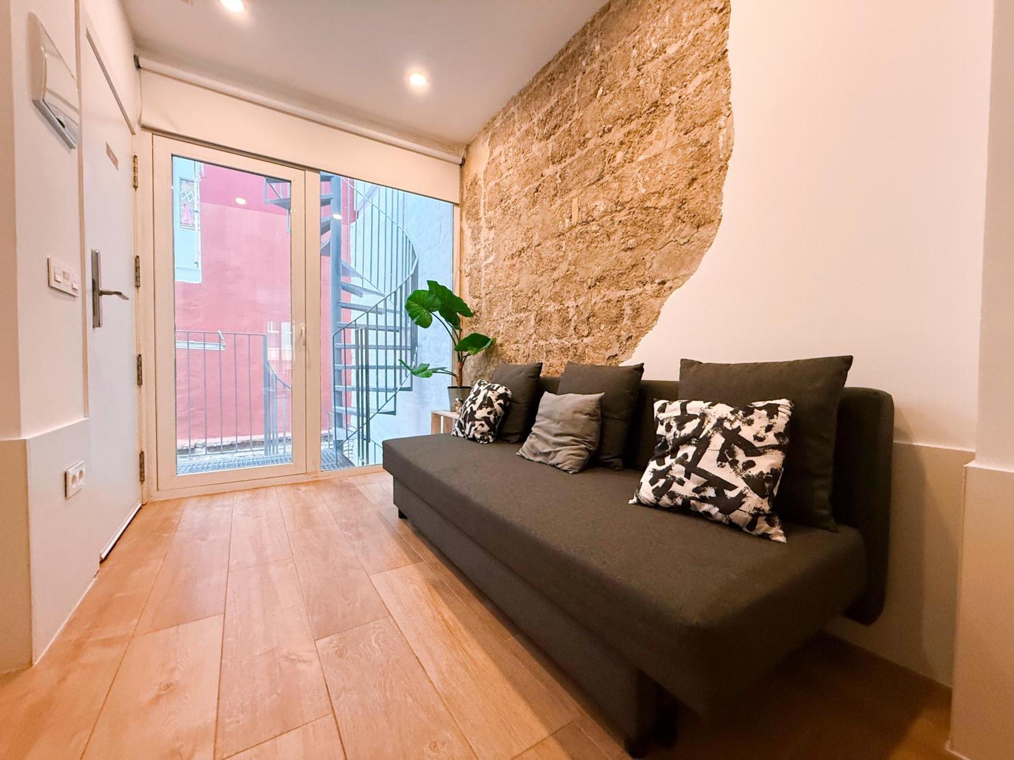 Loft Independiente Con Piscina Compartida En Centro De