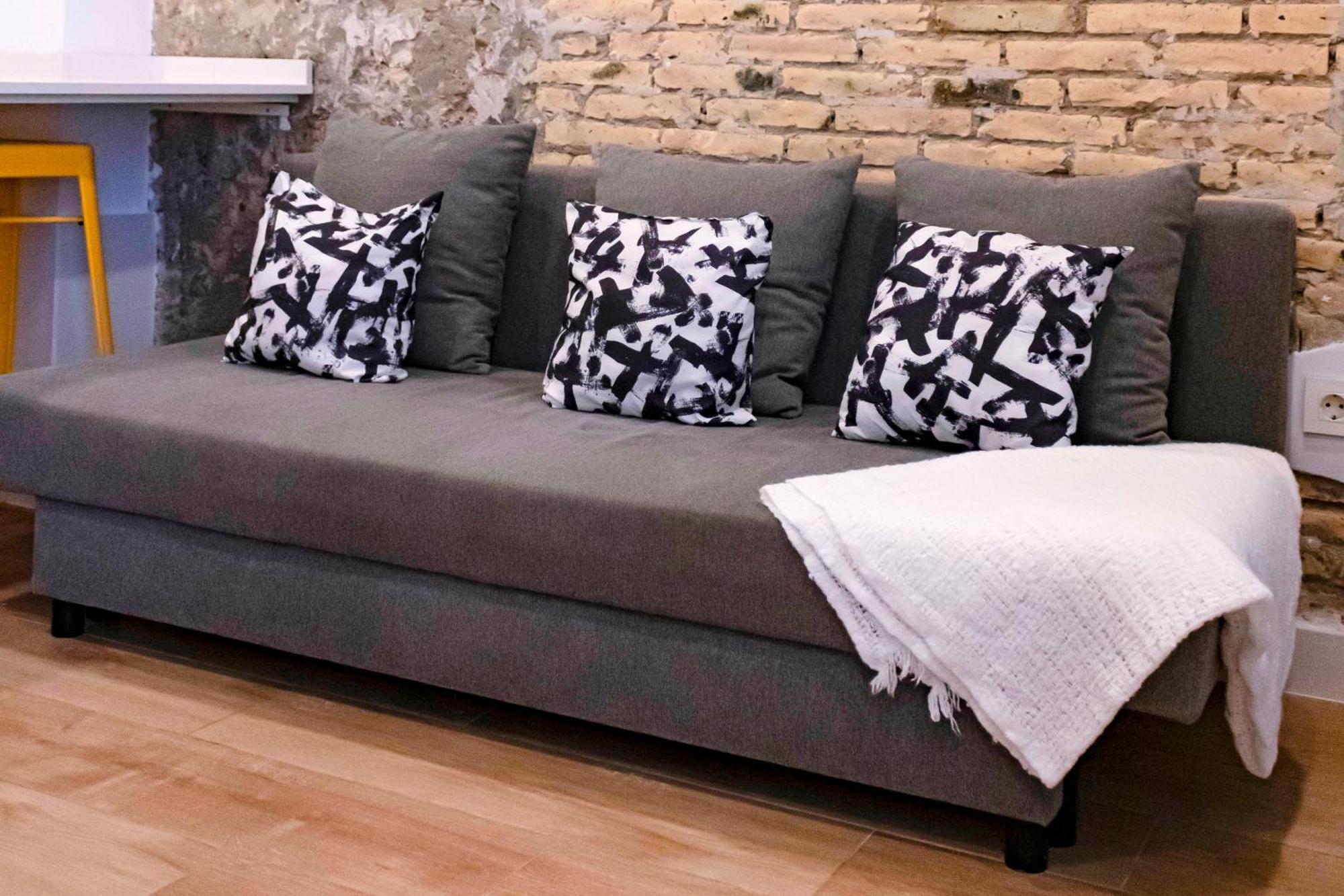 Apartamento Loft Independiente Con Piscina Compartida En Centro De