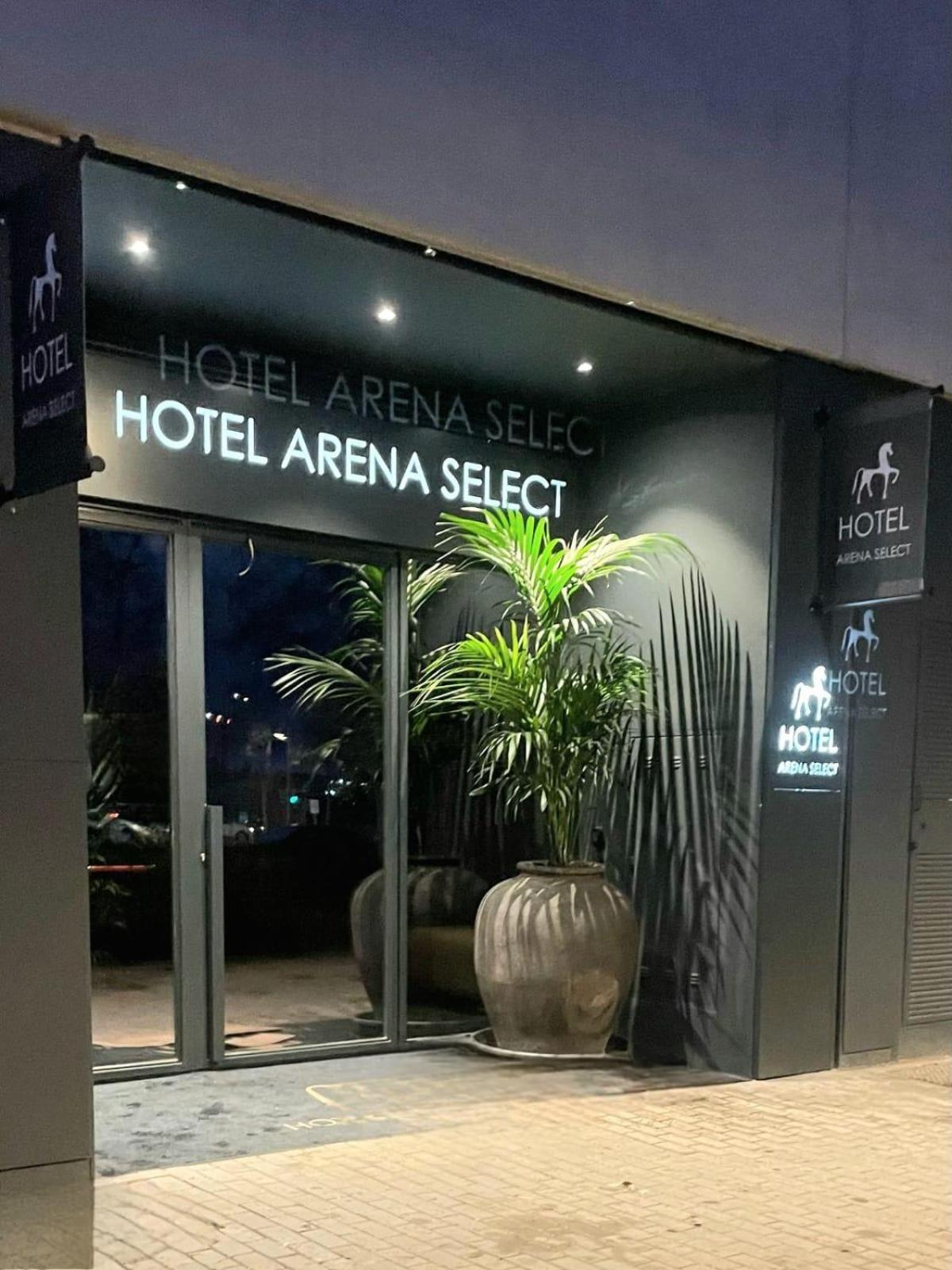 Arena Select 3*