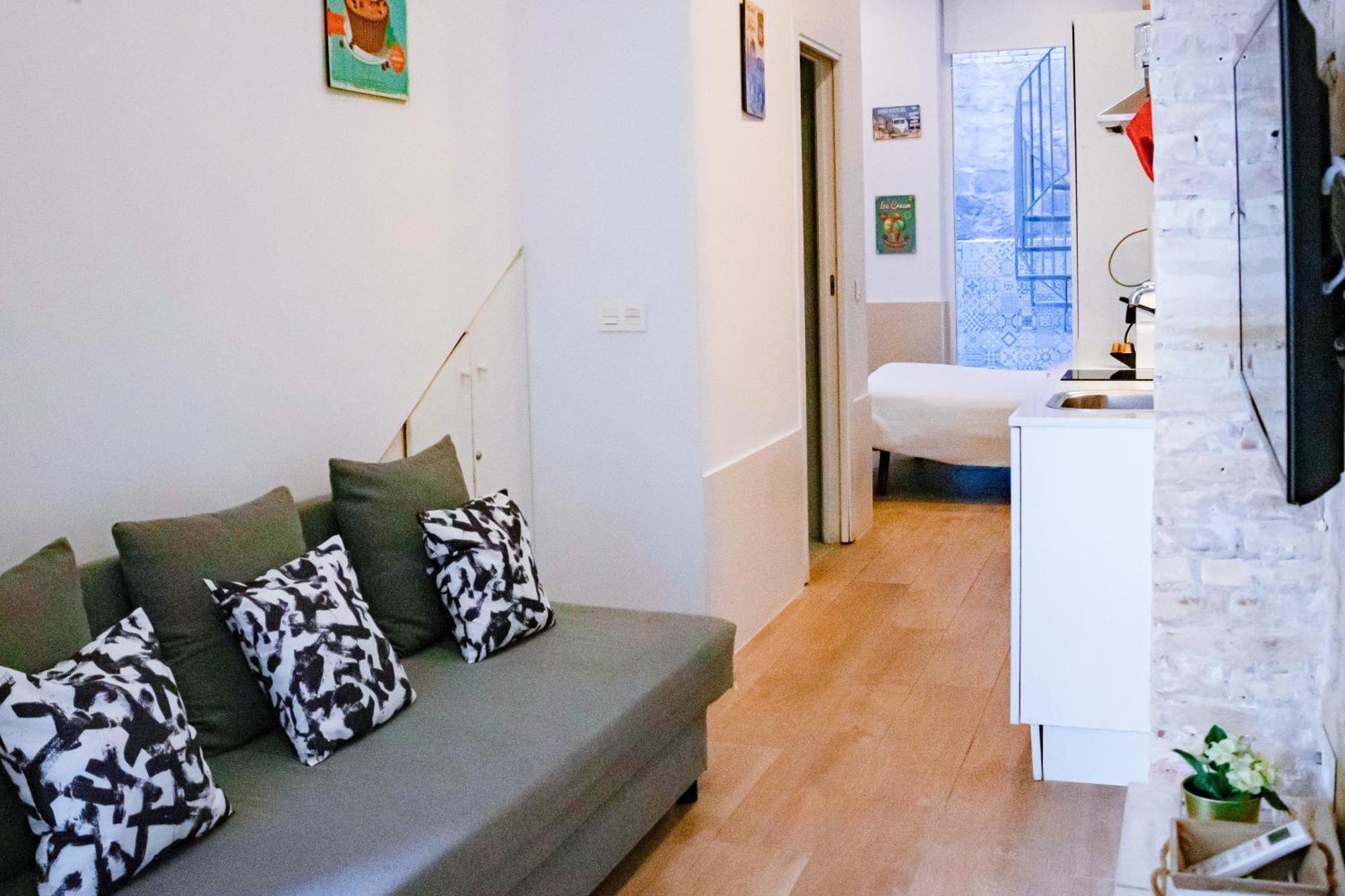Apartamento Loft Independiente Con Piscina Compartida En Centro De