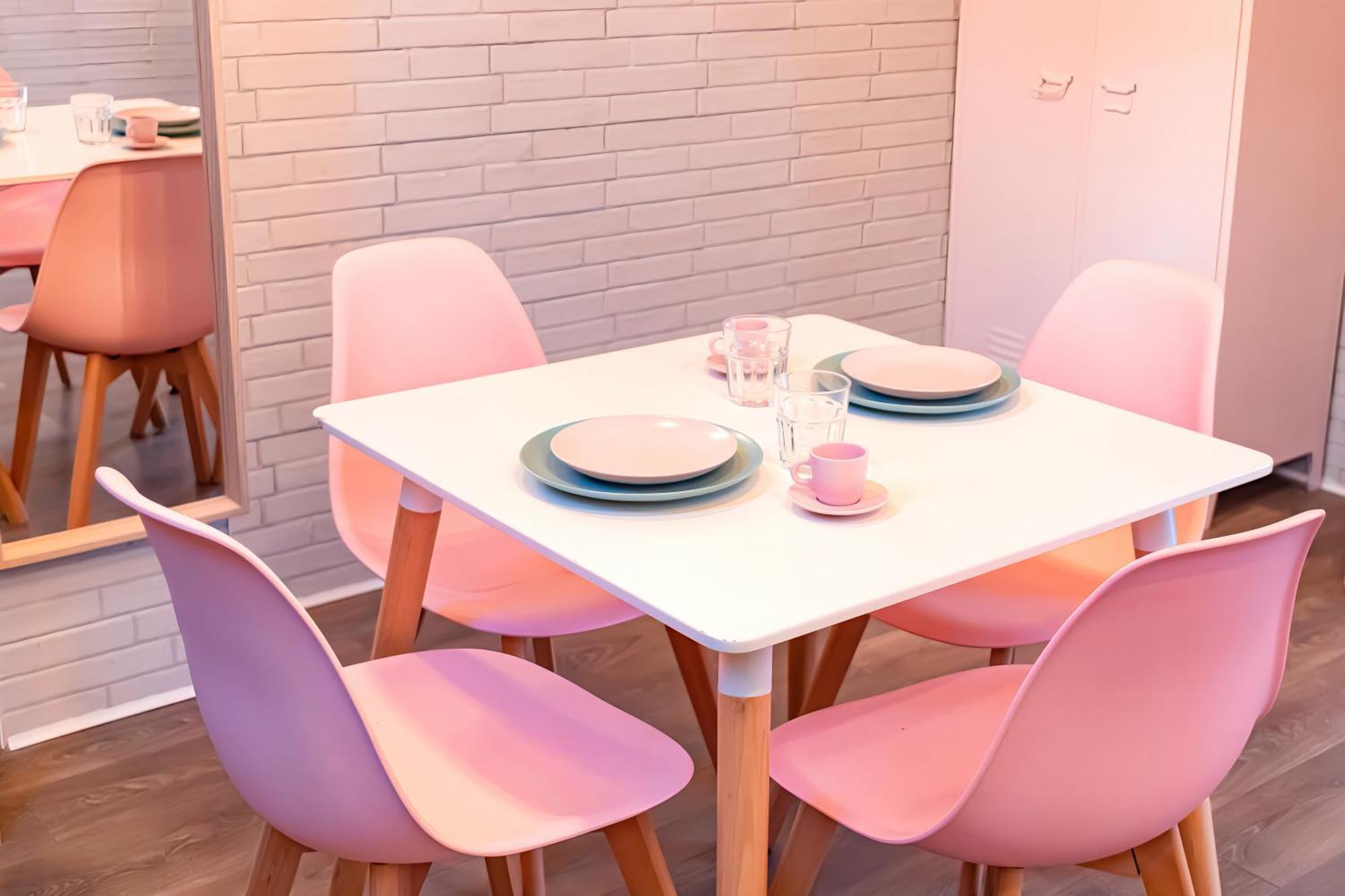 Loft Independiente Con Piscina Compartida En Centro De Apartamento