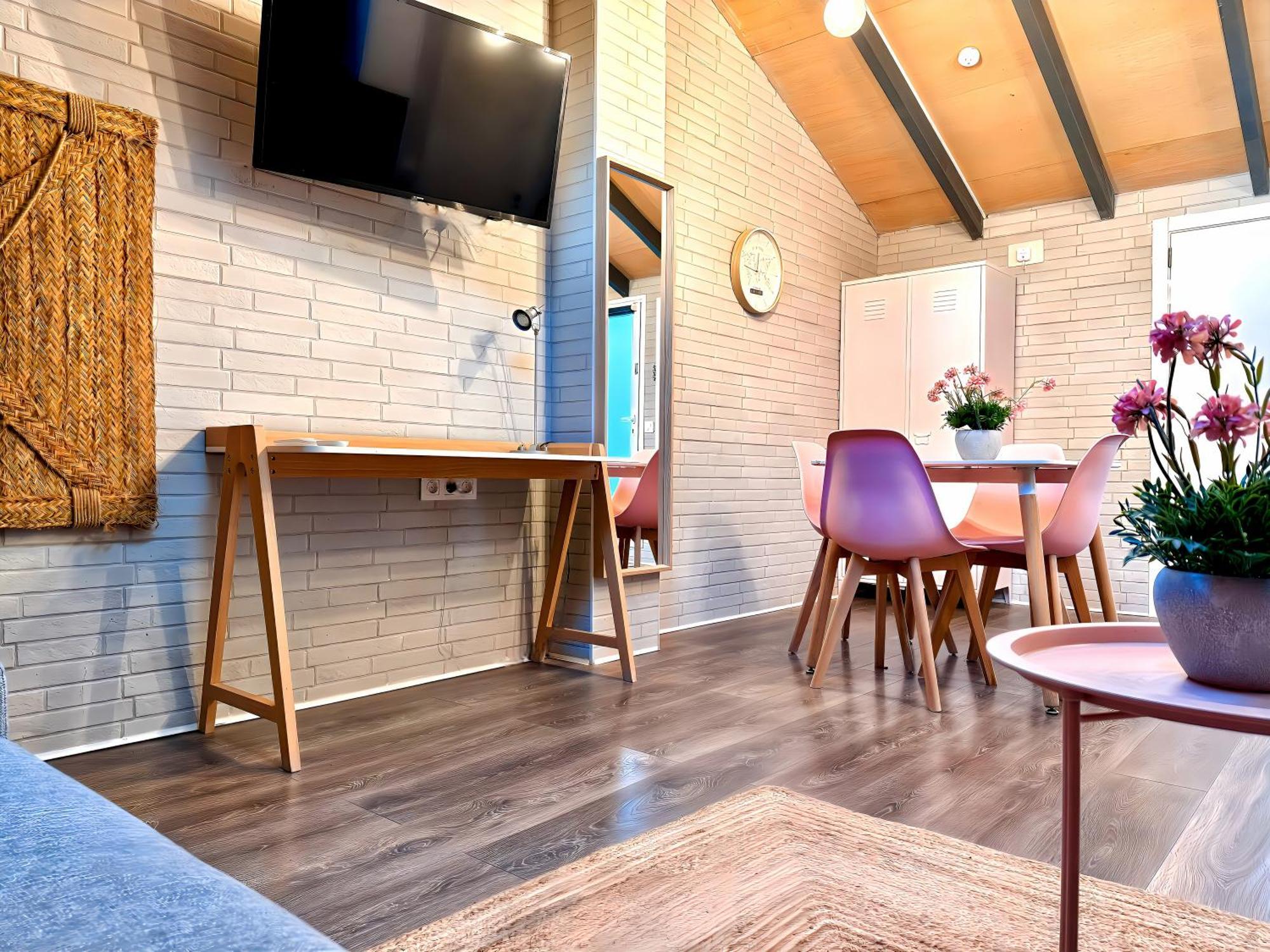 Apartamento Loft Independiente Con Piscina Compartida En Centro De *