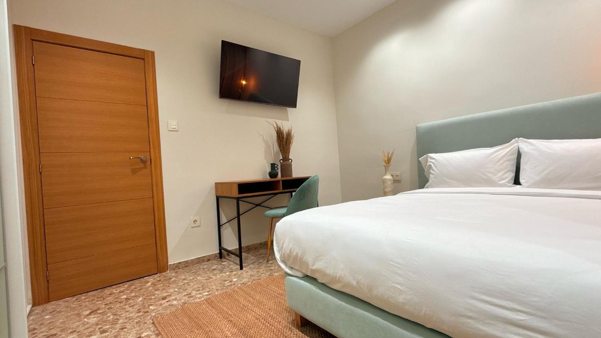 Valencia, Netflix, 4 Mins Walk To The Habitación en casa particular *