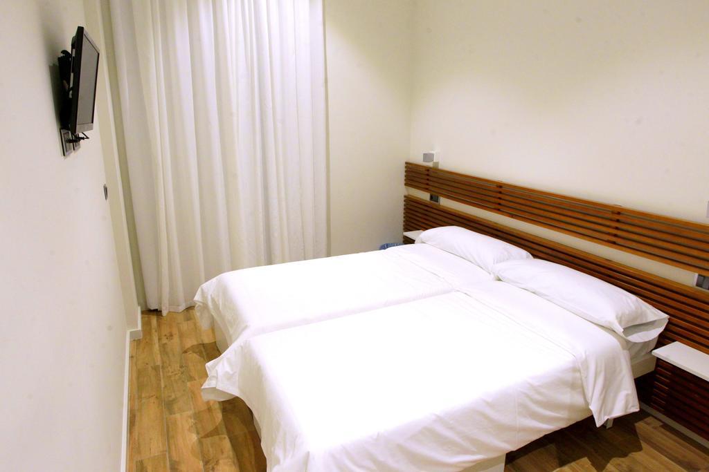 Urban Youth Hostal