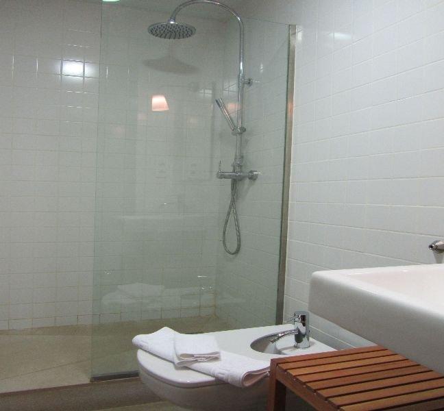 Hotel Living Valencia-vitoria 3*