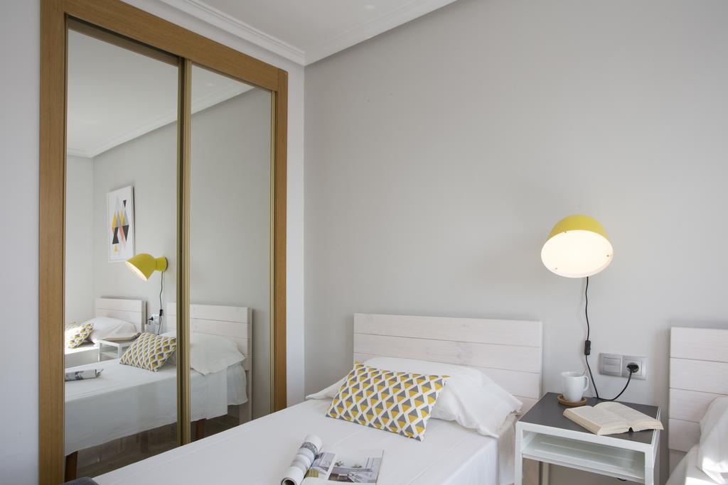 Singularstays Opera