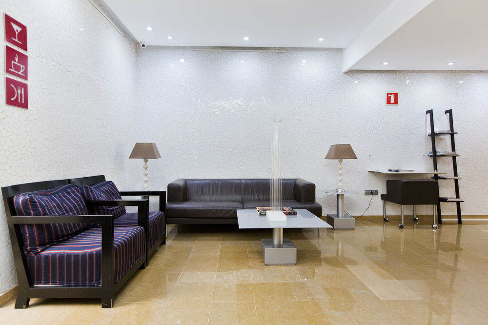 & Co. J. Botanico Boutique Hotel