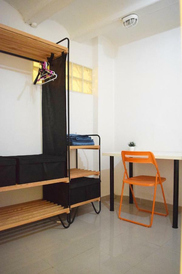 And Benef Guest house Valencia