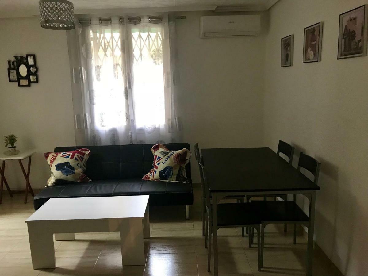 Planta Baja En Playa Malvarrosa/ La Patacona, Wifi Gratis Apartamento *