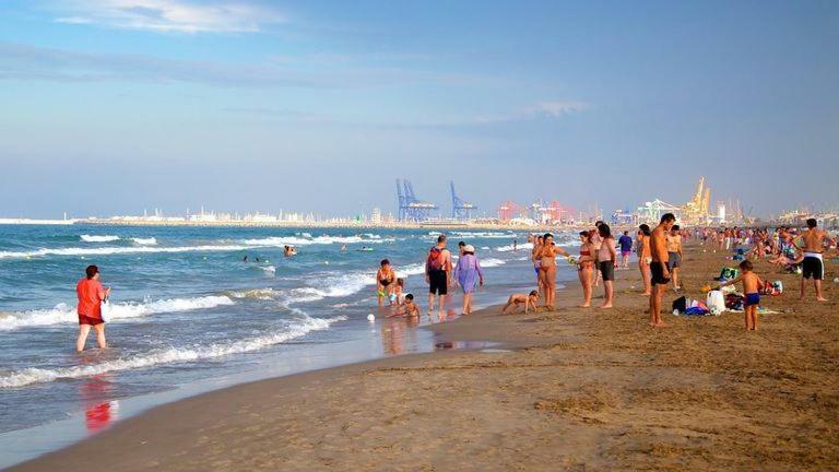 Planta Baja En Playa Malvarrosa/ La Patacona, Wifi Gratis Valencia