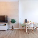 Nb - Cozy Loft Steps From City Of Arts & Sciences