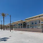 Luxury Sea View Apartment With 2 Rooms