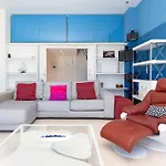 Luxury Sea View Apartment With 2 Rooms