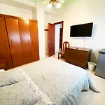 La Malvarrosa Beach Rooms In Shared Apartment