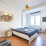 Versus Rooms Valencia