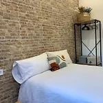 Valencia Beach Rooms