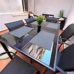 Veronica Apartment