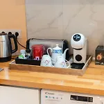 Lovely Apartment Near Beach & Science City