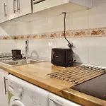 Estudio Con Encanto En El Casco Antiguo De Valencia