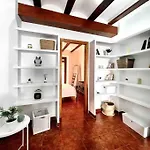 Apartamento Con Terraza Cerca De La Estacion Del Nord