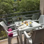 Singular Apartments Candela III