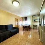 Valencia Avenida Del Puerto Private Rooms