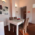 Precioso Apartamento En La Plaza Del Tossal