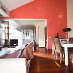 Precioso Apartamento En La Plaza Del Tossal
