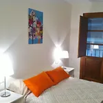 Superb Central Market Apt