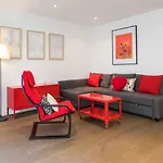 ApartUP Botánico