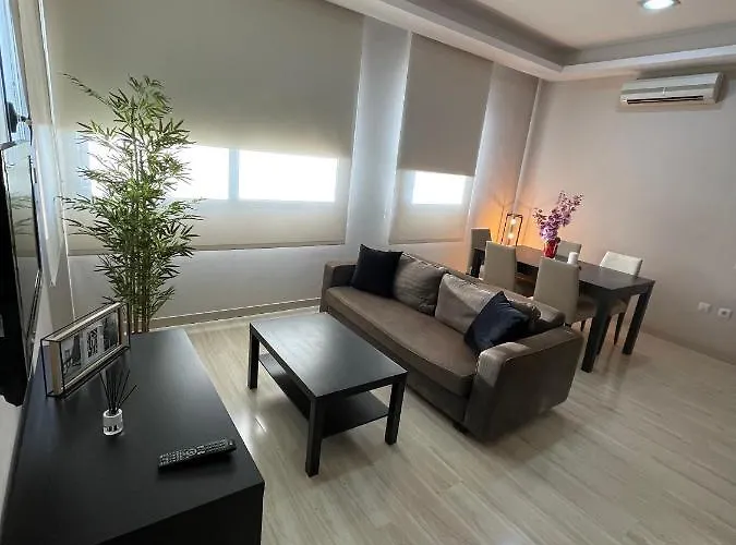 Apartamento Con Piscina Y Parking