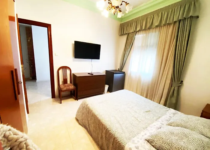 La Malvarrosa Beach Rooms In Shared Apartment