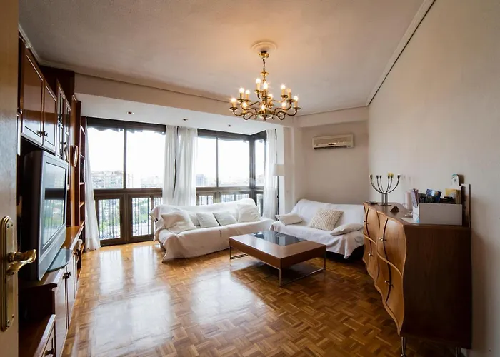 Awesome apartment center Valencia