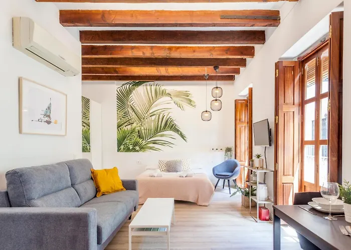Loft De Diseno Junto Al Mercado Central Con Balconada