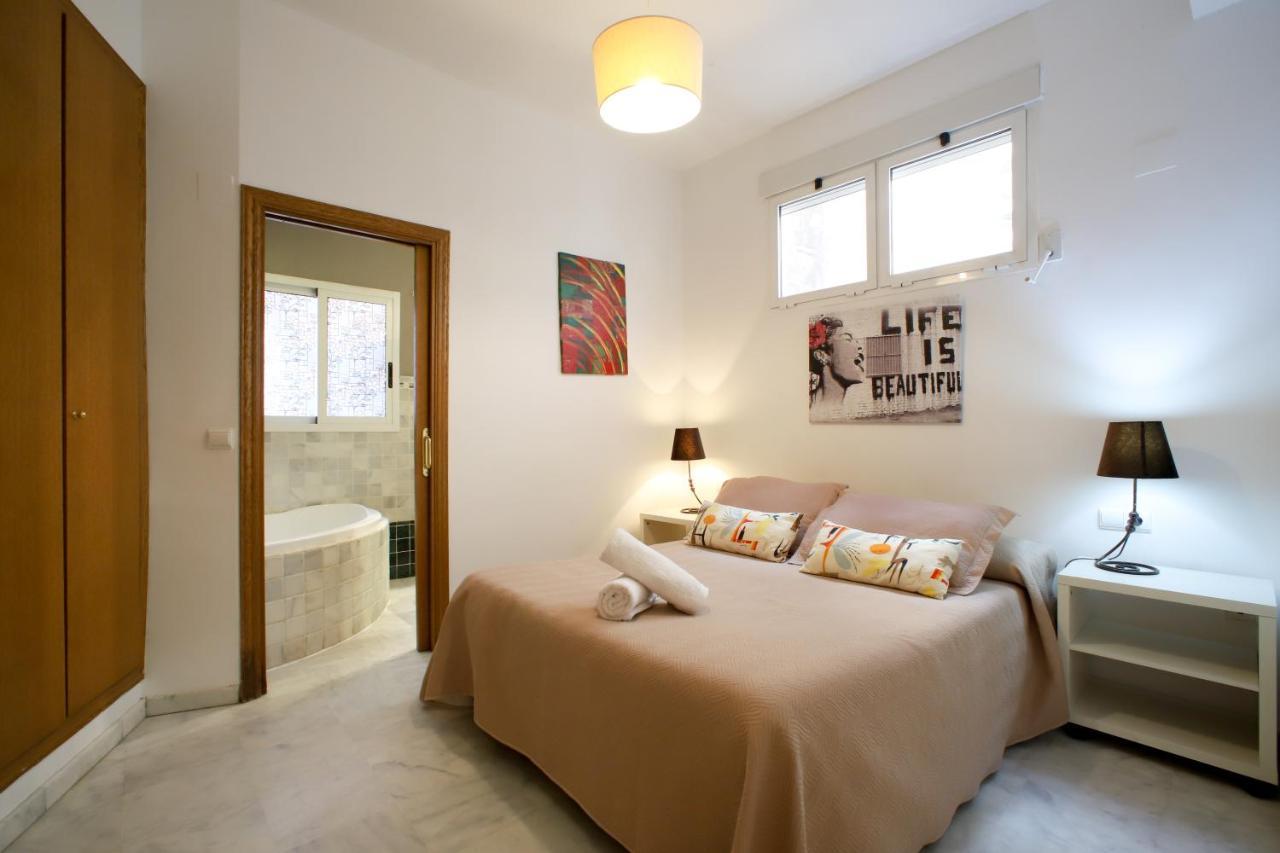 Centro. Wifi/aacc Jacuzzi * Valencia